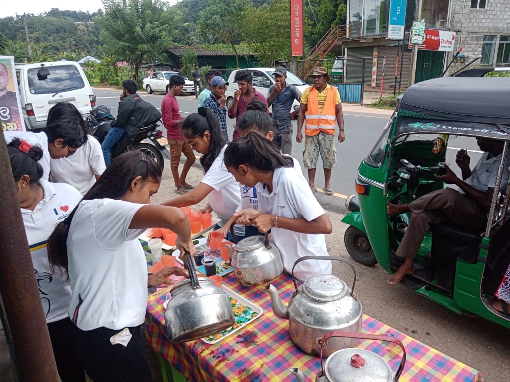 බිස්කට් කෝපි දන්සල  පොසොන් මංගල්‍ය නිමිත්තෙන්