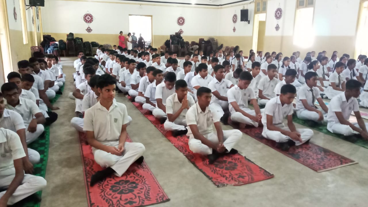 2023 (24-මැයි)අපොස සාමාන්‍ය පෙළ විභාගය සඳහා පෙනීසිටින දරුවනට ප්‍රවේශ පත්‍ර ලබාදීම දැනුවත් කිරීම හා ආශීර්වාද ආගමික වැඩසටහන